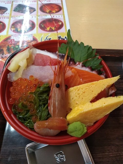 丼専門店 海たろう - 志津川（海鮮丼）の写真