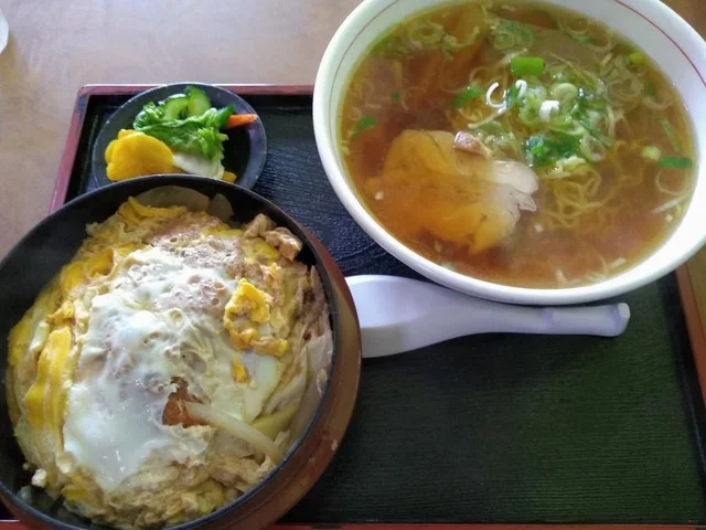 小島屋 - 松山町（食堂）の写真