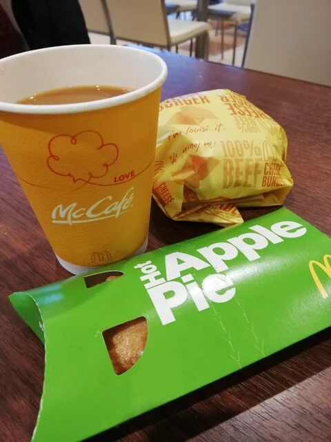 マクドナルド ラピア店 - 小中野（ハンバーガー）の写真