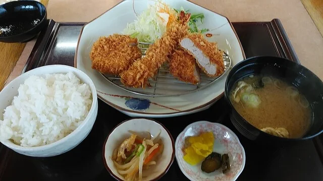 駅前食堂 とみ田 - 田尻（食堂）の写真