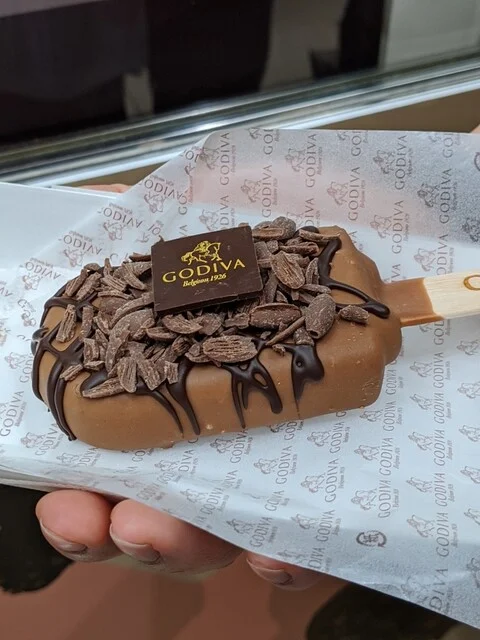 GODIVA 仙台三越（ゴディバ） - 勾当台公園（チョコレート）の写真