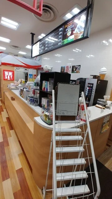 JAL PLAZA 青森空港 ゲートショップ（ジャルプラザ【旧店名】BLUE SKY） - 青森市その他（売店）の写真