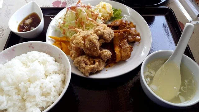 楽天食堂 - 筒井（ラーメン）の写真