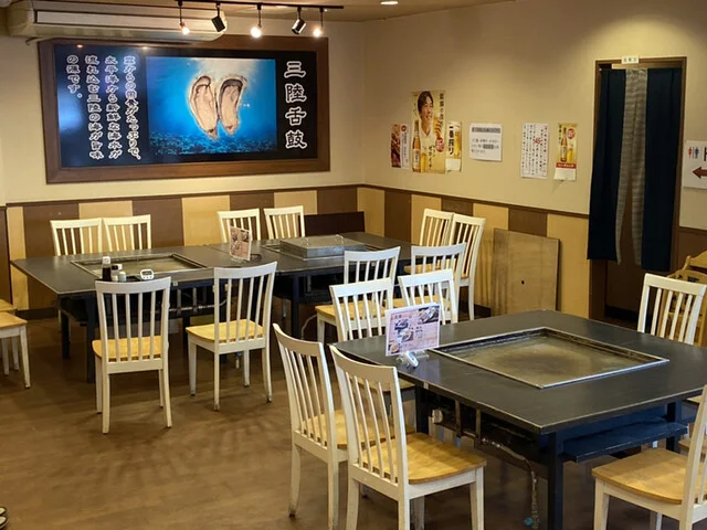 塩竈かき小屋 本店（塩釜かき小屋） - 東塩釜（シーフード）の写真