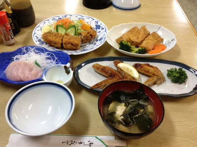 マルユー旅館 - 本八戸（旅館・民宿）の写真