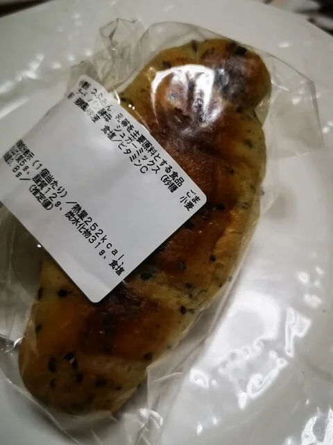 モンペリエ ヨークベニマル白石店（Montpellier） - 白石（パン）の写真