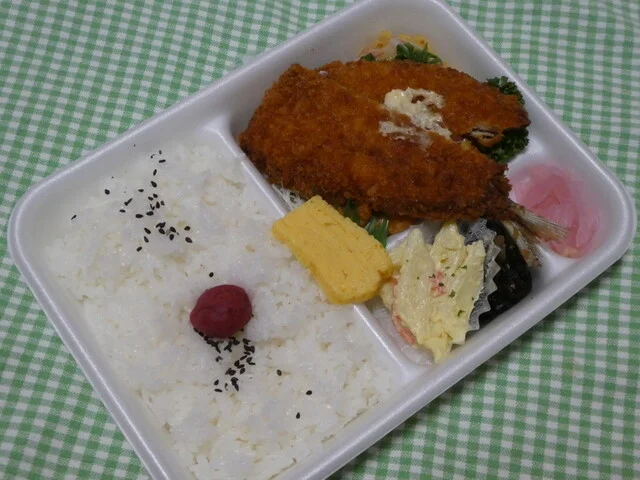 ウジエスーパー 西多賀店 - 富沢（コンビニ・スーパー）の写真