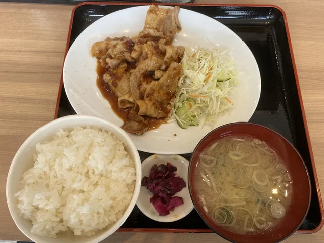 おそばの源さん - 太子堂（食堂）の写真