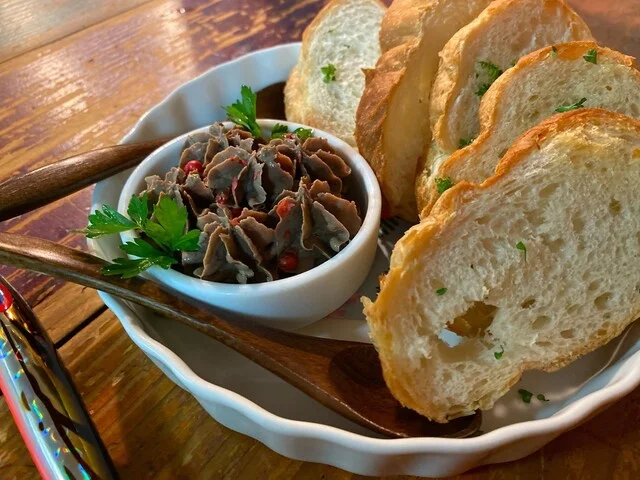 海鮮ワイン酒場 IBIZA（カイセンワインサカバ イビザ） - 十和田市（居酒屋）の写真