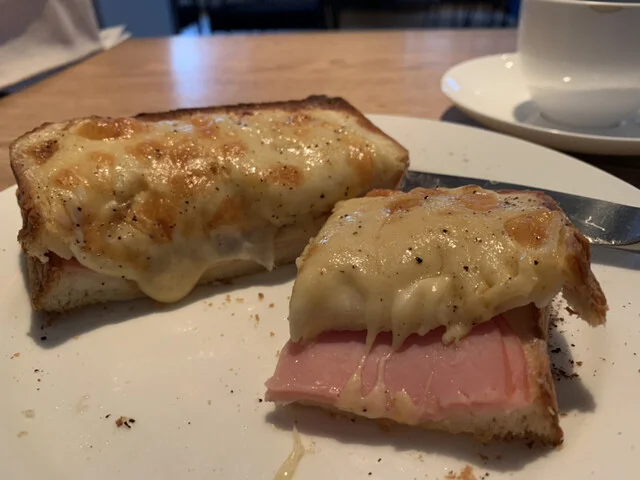 カフェハヴントウィーメットオーパス（cafe haven't we met opus） - あおば通（カフェ）の写真