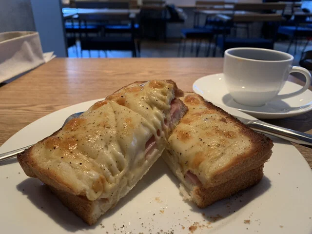 カフェハヴントウィーメットオーパス（cafe haven't we met opus） - あおば通（カフェ）の写真