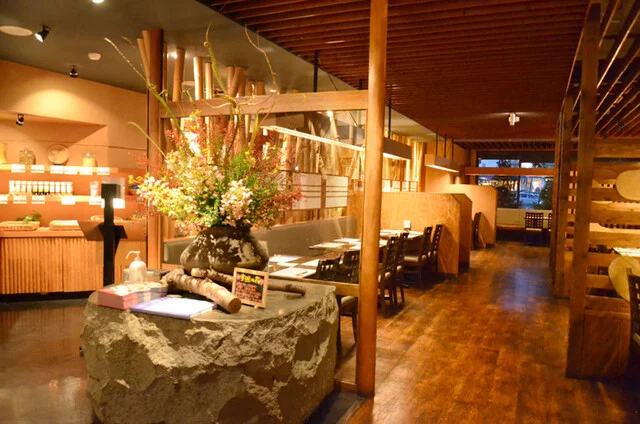 羽釜炊きごはんと美味しいニッポンのビュッフェ ひな野 長町店 - 太子堂（オーガニック）の写真