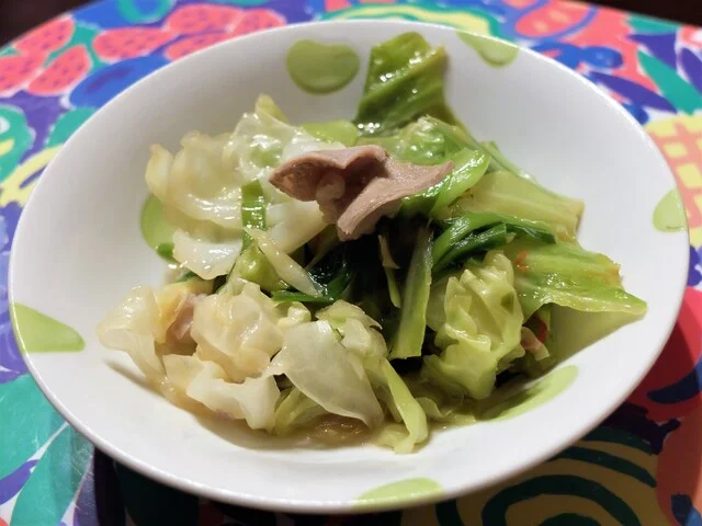 ウジエスーパー 小田原店 - 榴ケ岡（コンビニ・スーパー）の写真