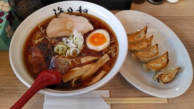 麺処 海日和 - 美田園（ラーメン）の写真