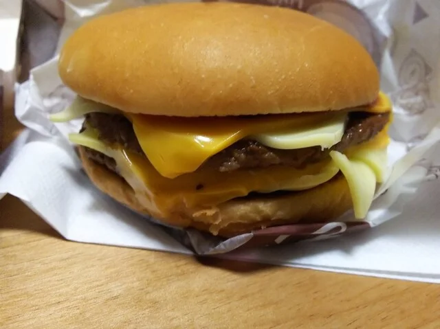 マクドナルド 弘前大町店（McDonaldscdonalds） - 弘前東高前（ハンバーガー）の写真