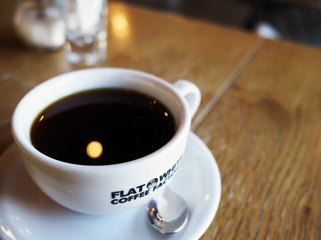 フラットホワイト コーヒー ファクトリー（FLATWHITE COFFEE FACTORY） - 泉中央（カフェ）の写真