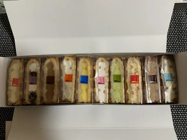 waffle cake R.L 仙台中山店（ワッフル ケーキ エールエル） - 東北福祉大前（ケーキ）の写真