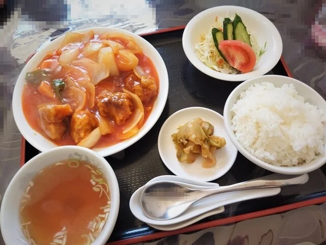 中華飯店 孔雀 - 弘高下（中華料理）の写真