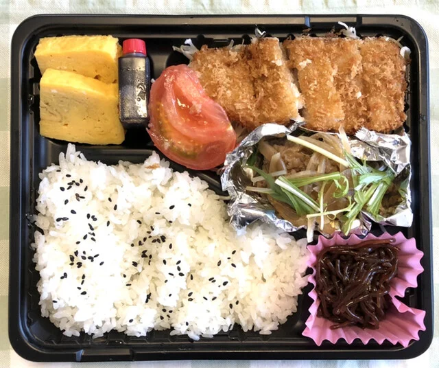 四季の膳 秀香 - 泉中央（食堂）の写真