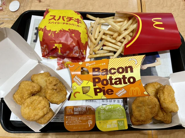 マクドナルド ラピア店 - 小中野（ハンバーガー）の写真