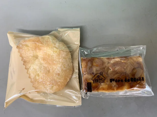 ペール・ド・ノエル（Pere de Noel） - 本塩釜（ケーキ）の写真