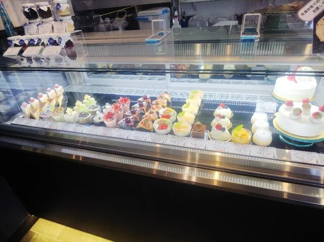 パティスリー アヴァンセ（PATISSERIE AVENCER） - 新青森（ケーキ）の写真