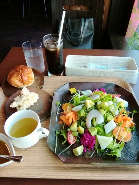 Vege Labo Goodday（ベジラボ グッデイ） - 中央弘前（サラダ）の写真