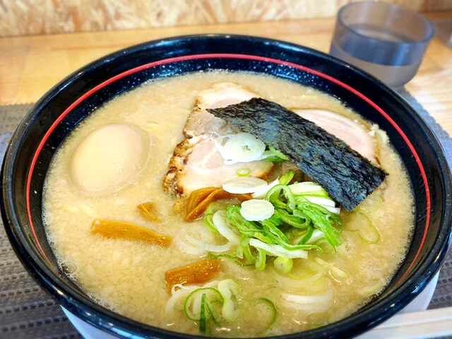 麺山 西バイパス店 - 津軽新城（ラーメン）の写真