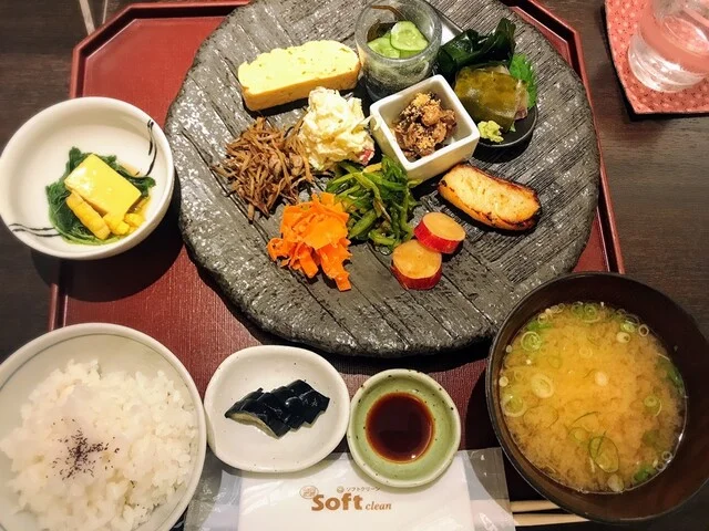 STAGE 山野草（ステージ サンヤソウ） - 弘前（食堂）の写真