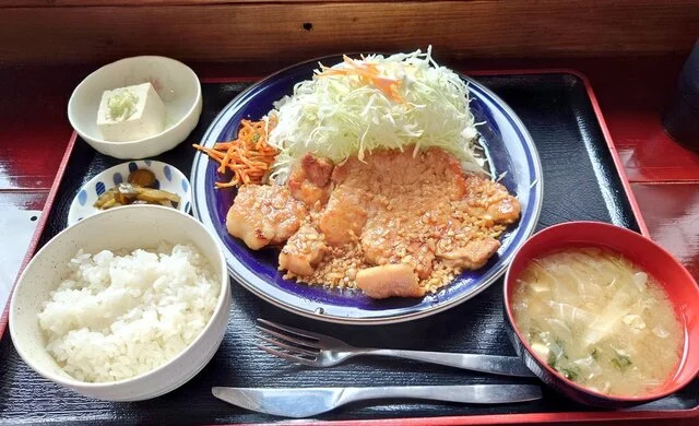 食の茶屋 つくし - 東大崎（食堂）の写真