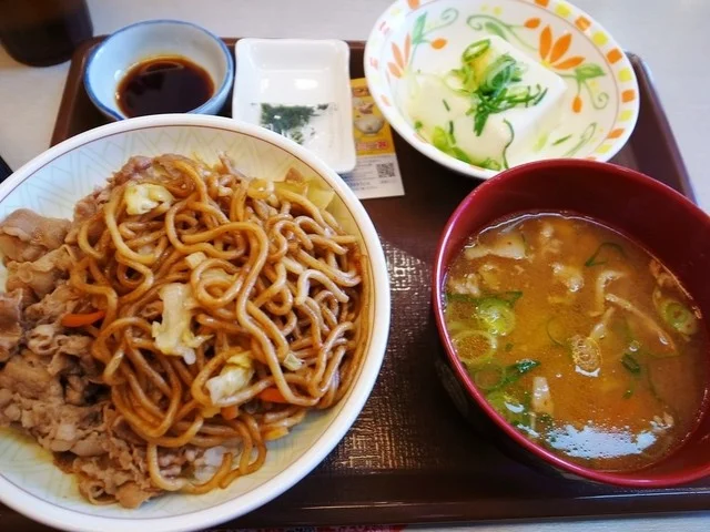 すき家 仙台松森店 - 黒松（牛丼）の写真