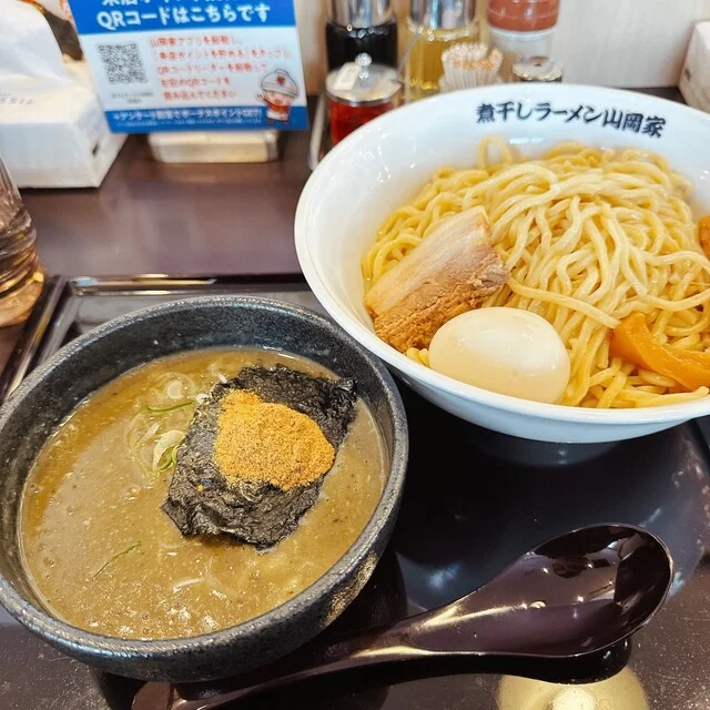 極煮干し本舗 弘前店 - 弘前東高前（ラーメン）の写真