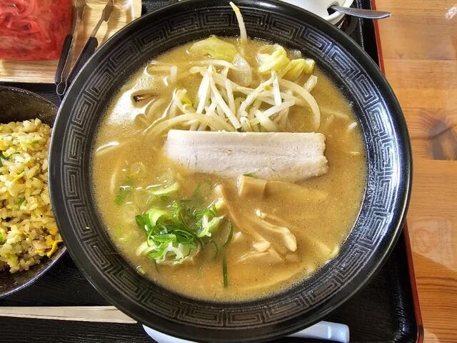 ヤマニ（YAMANI） - 弘高下（ラーメン）の写真