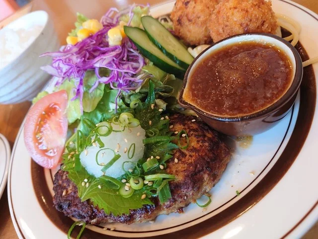 星さん家のハンバーグ - 館腰（ハンバーグ）の写真