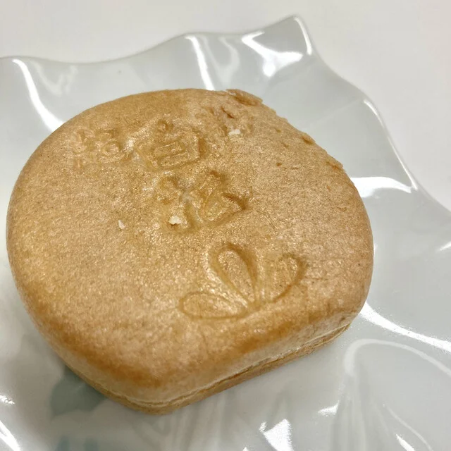 白松がモナカ本舗 大学病院前店 - 北四番丁（和菓子）の写真