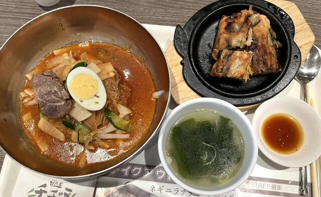 ぴょんぴょん舎　オンマーキッチン 仙台港店（PYON PYON SYA） - 中野栄（冷麺）の写真