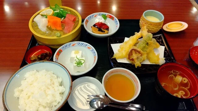 和風レストラン　まるまつ 柳生店 - 南仙台（ファミレス）の写真