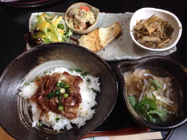 ほっときっちん旬菜 - 矢本（レストラン）の写真