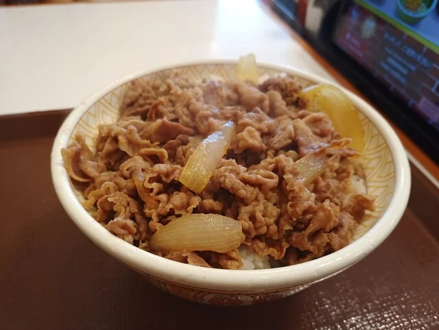 すき家 286号仙台山田店 - 富沢（牛丼）の写真