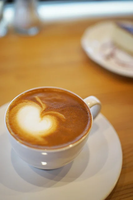 フラットホワイト コーヒー ファクトリー（FLATWHITE COFFEE FACTORY） - 泉中央（カフェ）の写真