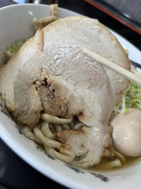 自家製太麺 渡辺（ジカセイフトメン ワタナベ） - 泉中央（ラーメン）の写真