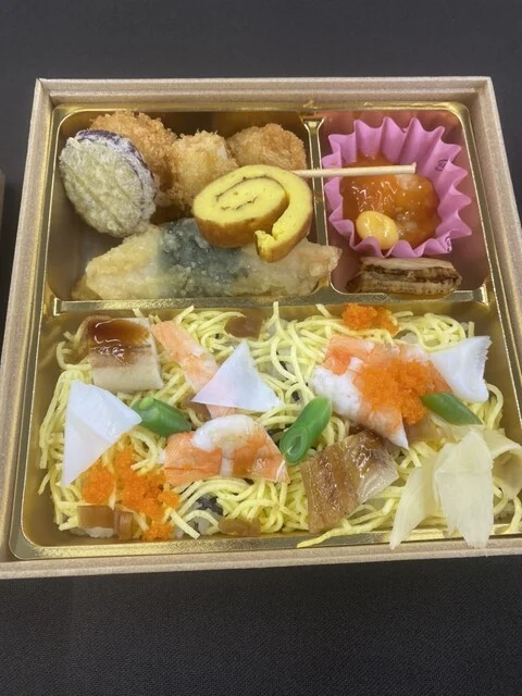 四季の料理梅田 - 小鶴新田（弁当）の写真