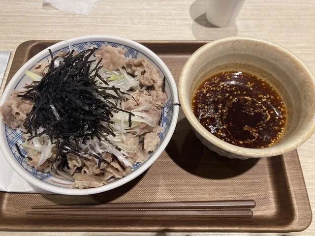 肉そば 岳しろ 三井アウトレットパーク仙台港店 - 中野栄（そば）の写真