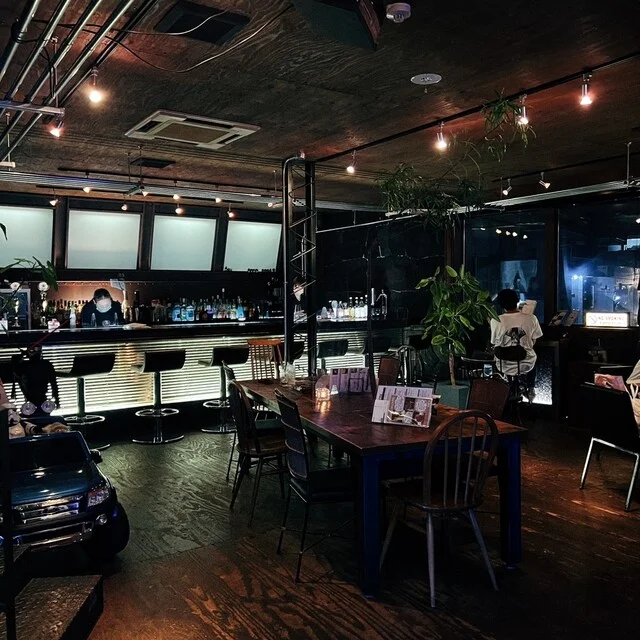 バーアンドフード 黒い月（バーアンドフードクロイツキ） - 中央弘前（バー）の写真