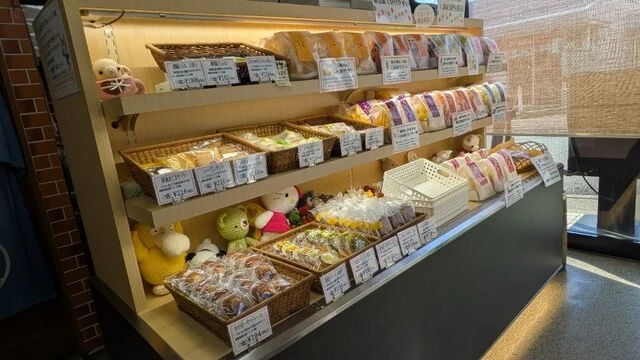 御菓子司　いさみや - 本吉（和菓子）の写真