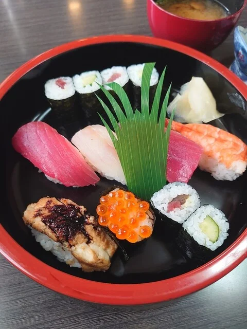 鮨秀（スシヒデ） - 八木山動物公園（寿司）の写真