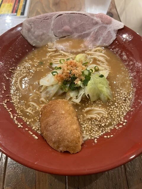 弘前海老トマト - 弘前（ラーメン）の写真