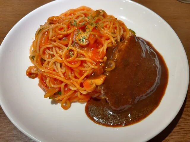 おにおんとまと - 宮城野通（ハンバーグ）の写真