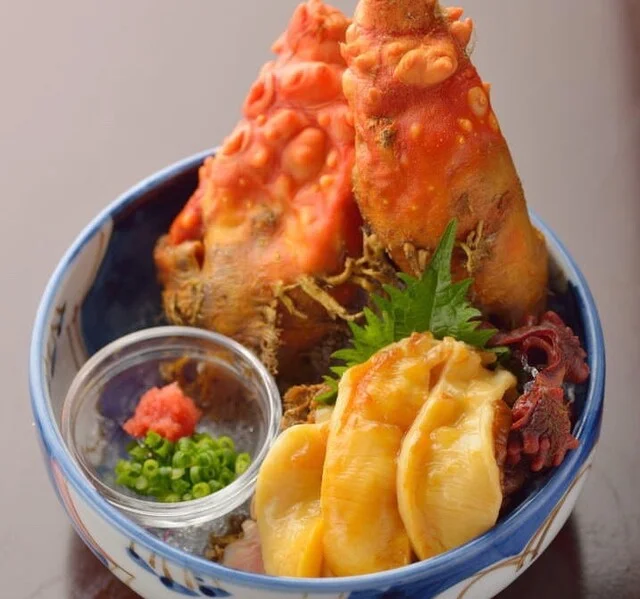 牡鹿半島 朝市店 - あおば通（海鮮）の写真