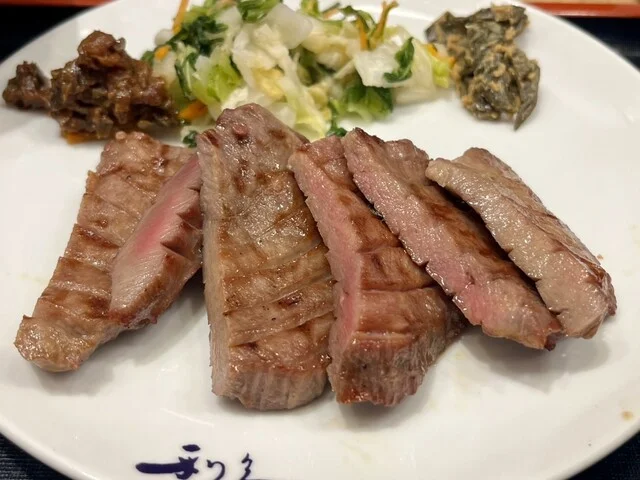 牛たん炭焼 利久 松島五大堂店 - 松島海岸（牛タン）の写真